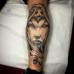 Dark face B&G leg-1