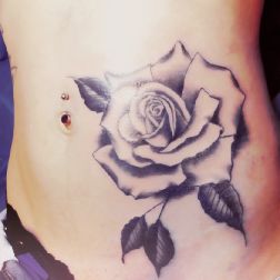 rose black&grey realistica-1