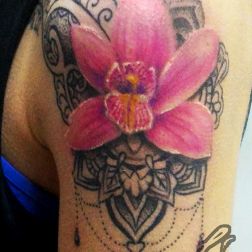 Tattoo di ispirazione floreale-1