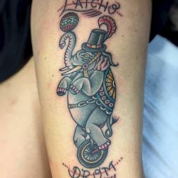 les pozer tattoo-1