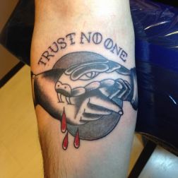 trust no one-1