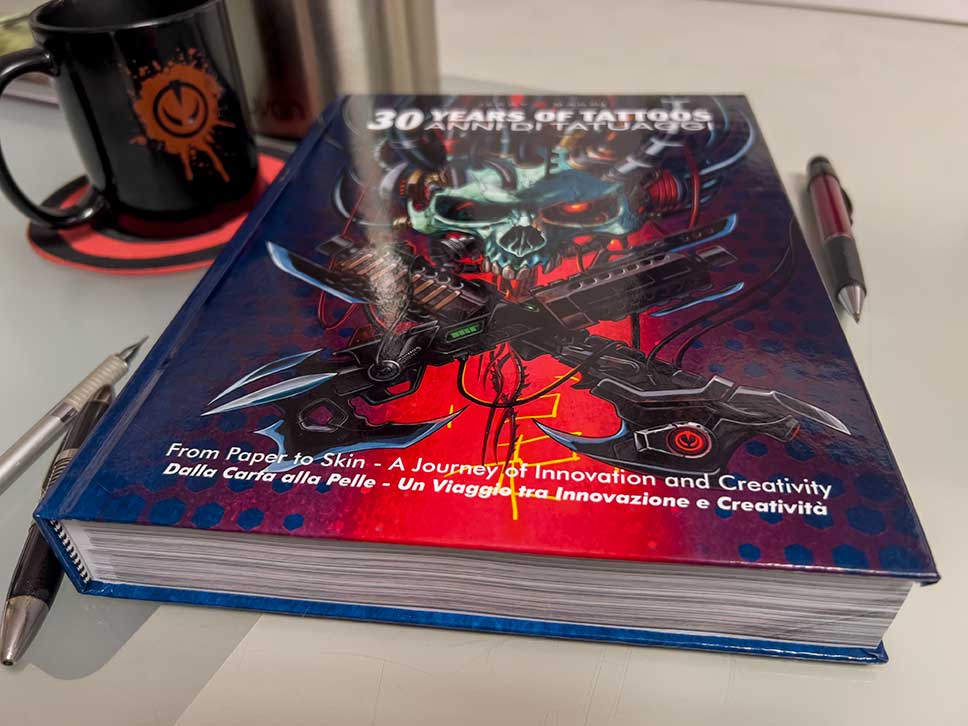 Il volume 30 Anni di Tatuaggi di Jerry Magni