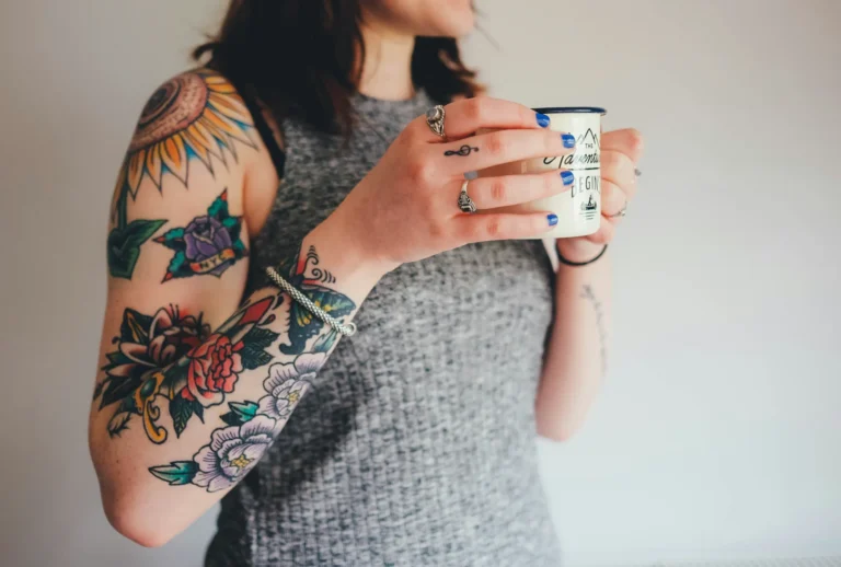 Tatuaggi e nichel: cosa sapere se sei allergico